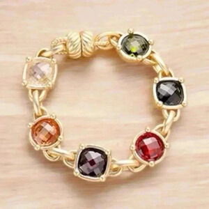 8️⃣0️⃣Multi Stone Embellished Chain Bracelet